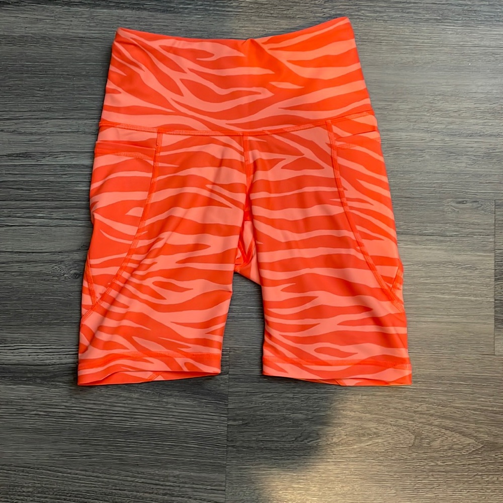 Old Navy Powersoft Biker Shorts